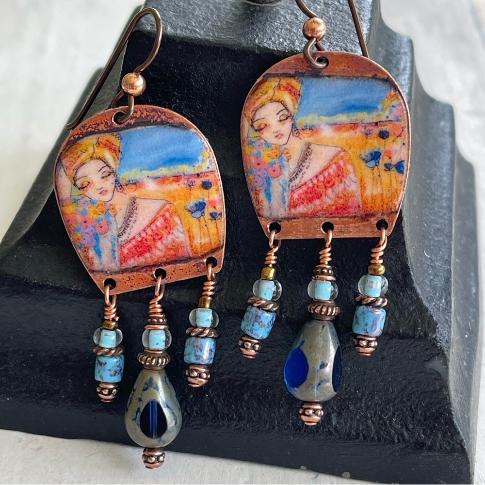 ARTISAN Earrings “Woman in a Field of Flowers” - Dangles - Picture 3 of 12